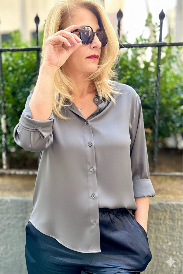 Elegand Backless Long Satin Shirt