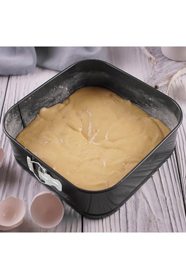 Square Cake Pan - 2