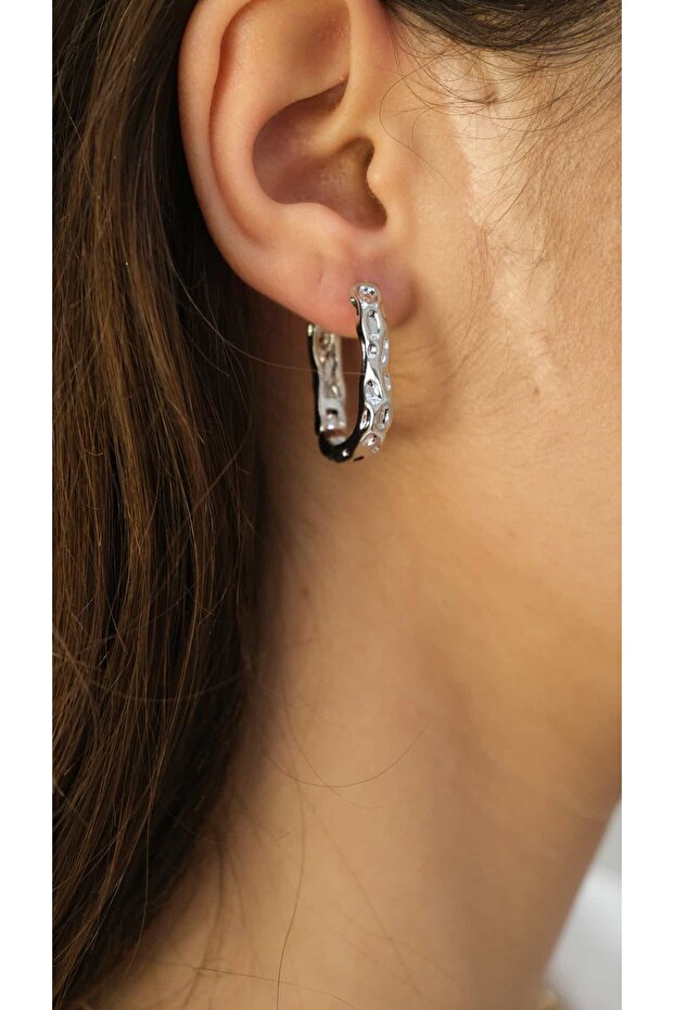Serrated Look Rectangular Basic Hoop Earrings