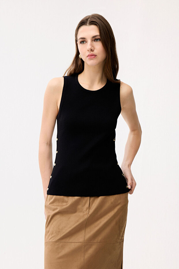 Yandan Düğmeli Triko Bluz - 4