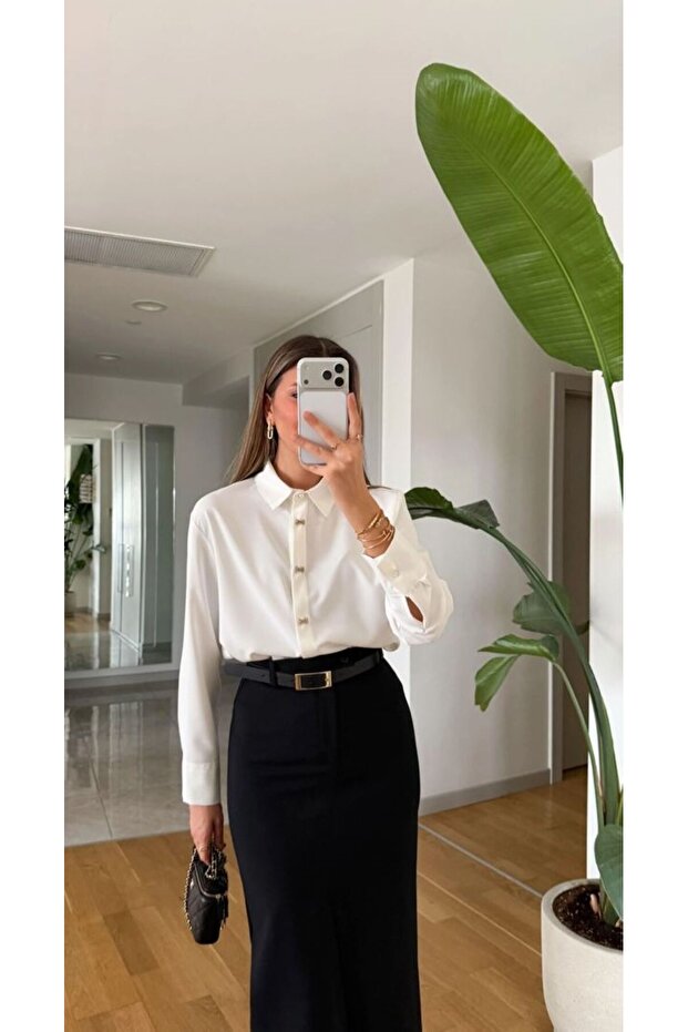 Bowknot Ornament Buttoned Shirt