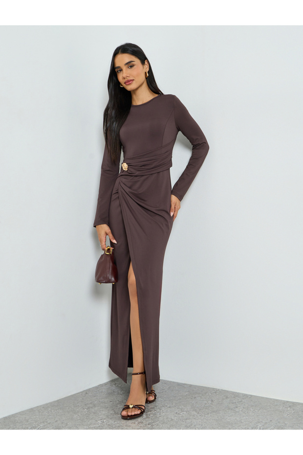 Women's Solid Round Neck Long Sleeve Mental Buckle Decor Ruching Detail Maxi Dress