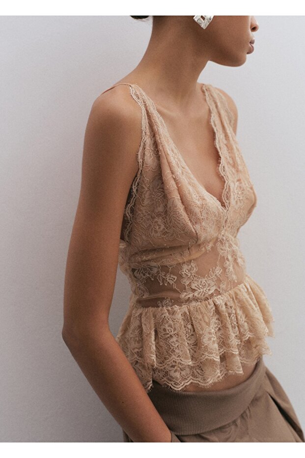 Fırfırlı dantel bluz - 6