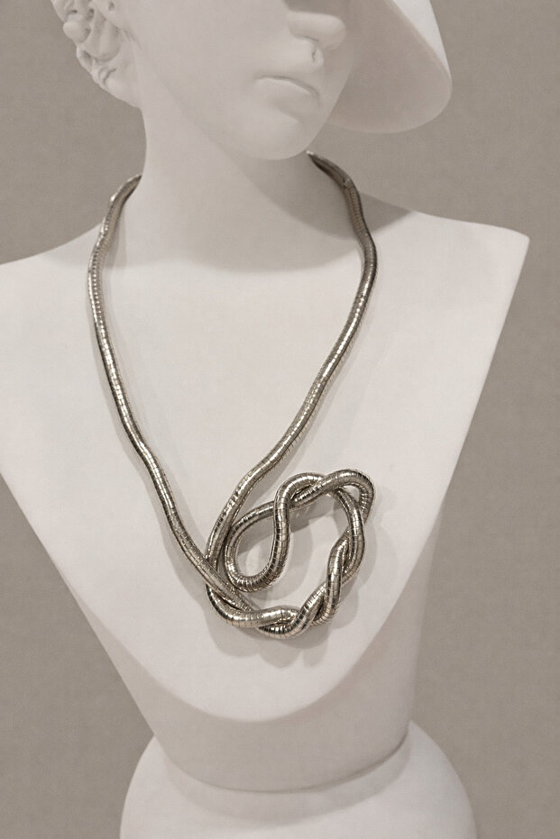 Ada01 Bükülebilir Silver Çelik Kolye