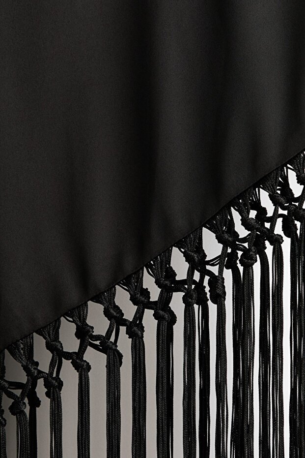 Püsküllü Asimetrik Üst - 4