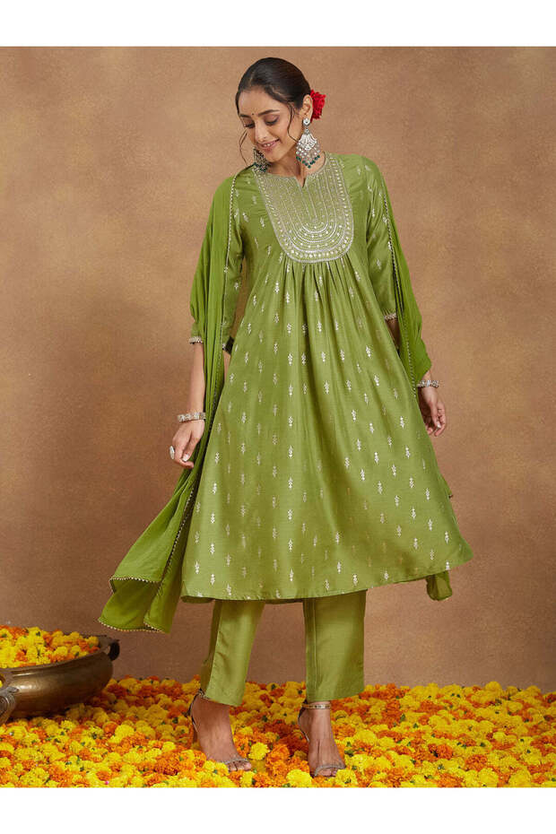 Green Muslin A-Line Foil Print 3-Piece Kurta Set