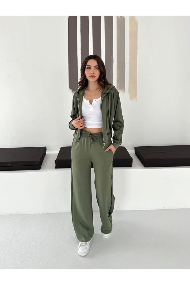 Women's Green Color Zippered Hooded Satin Detailed Modal Fabric Bomber Jacket Top and Bottom Stylish Set