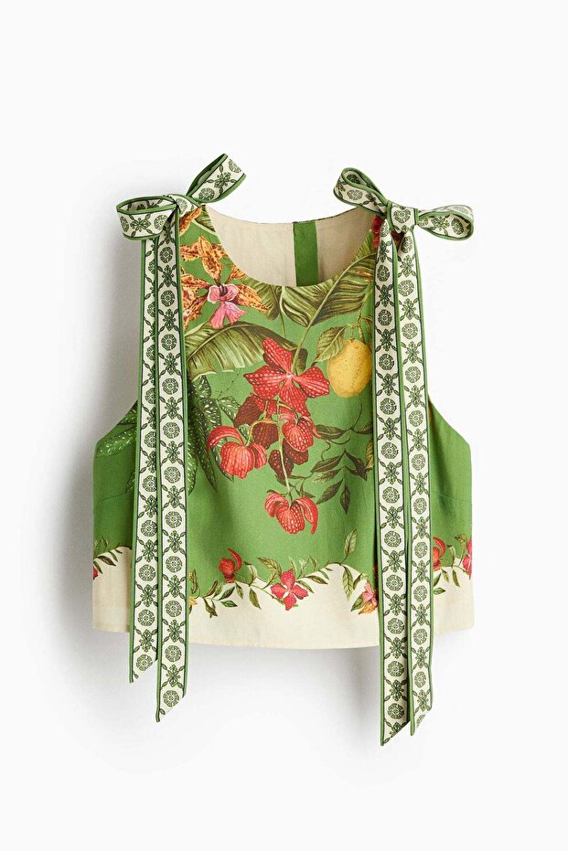 بلوزة بقصة قصيرة برباط - 4