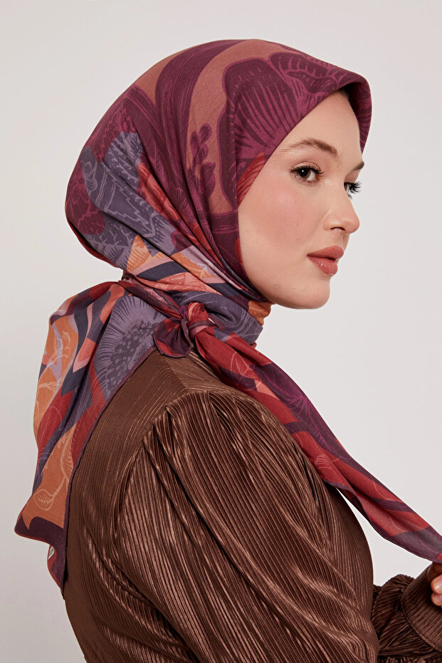 Royal Scarf Leaf Pattern Purple - 1