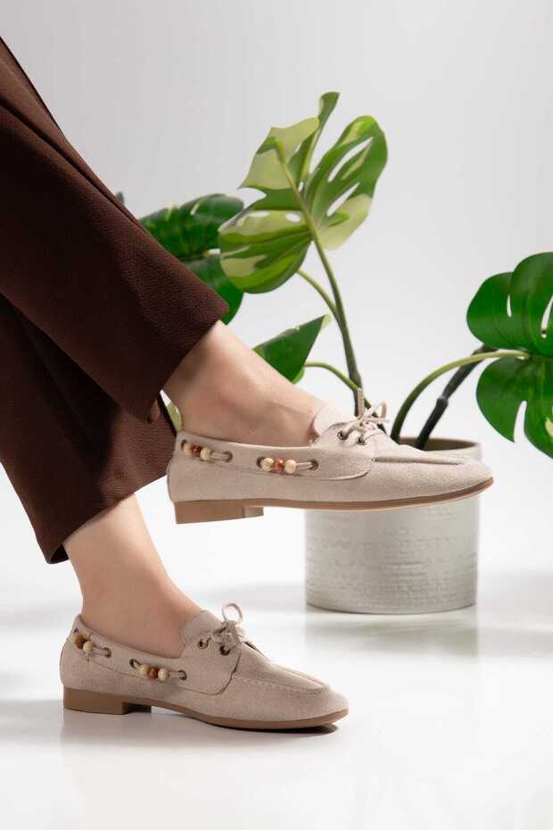 Beaded Women's Daily Loafers Shoes Are Often Comfortable and Comfortable