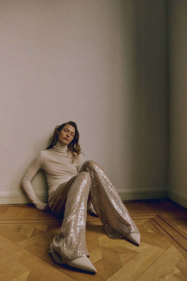 بنطلون مزين بالترتر - 1