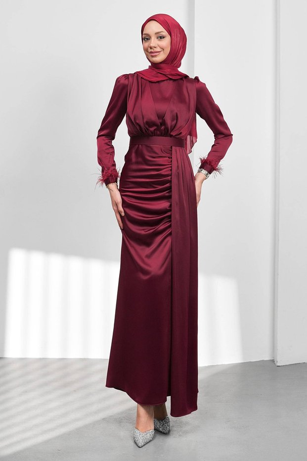 Burgundy Belt Piece Fish Model Satin Evening Dress with Draped Front