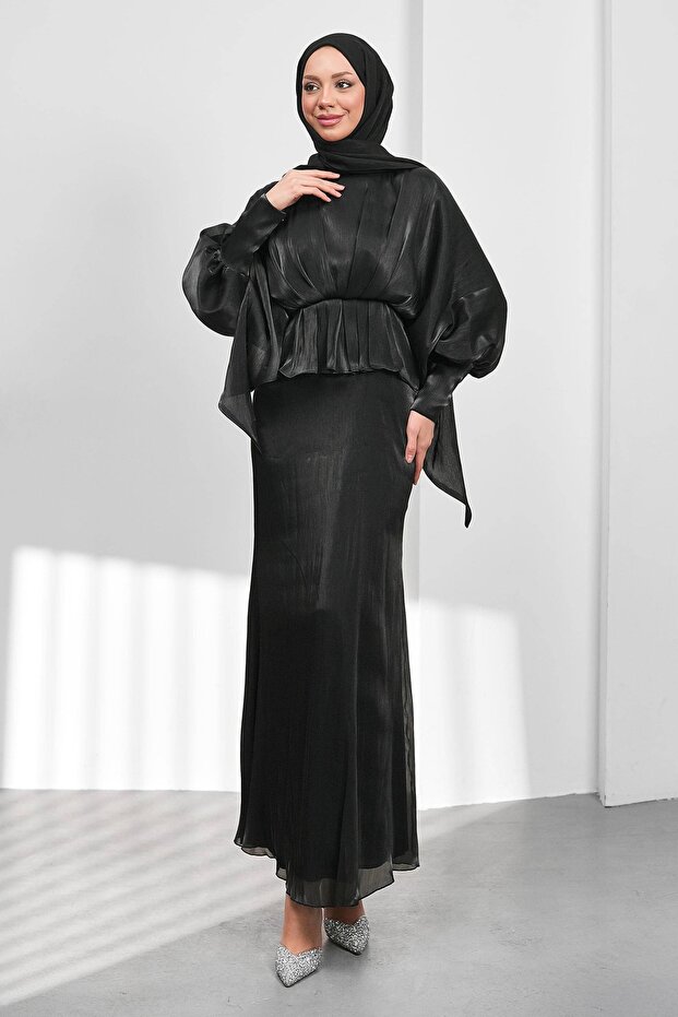 Black Bat Sleeve Layered Janjan Evening Dress
