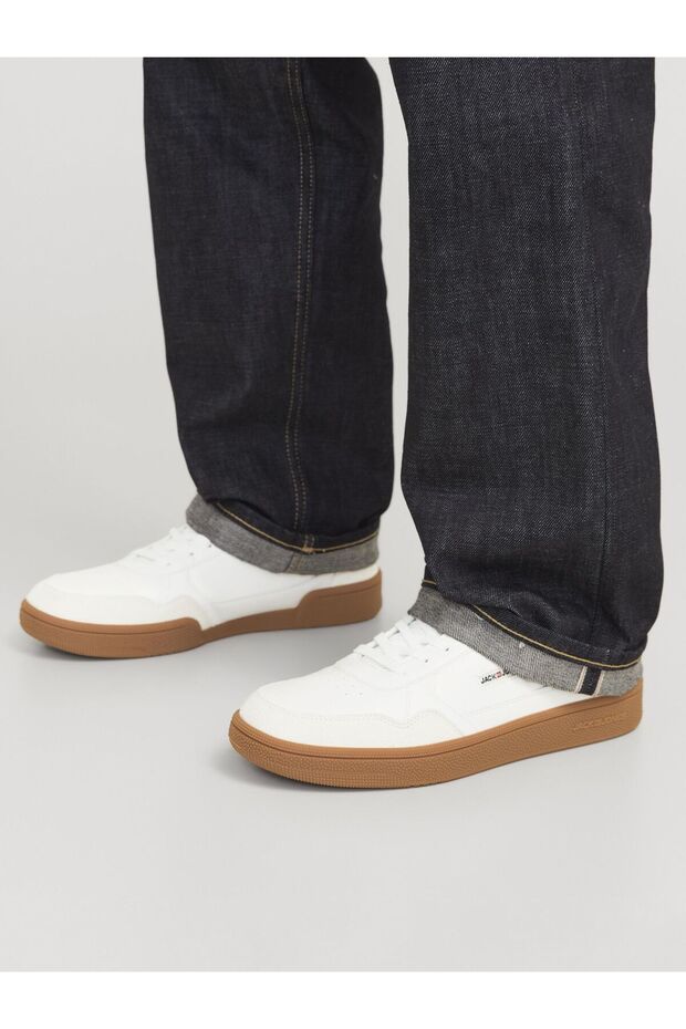 Sneaker Sneaker