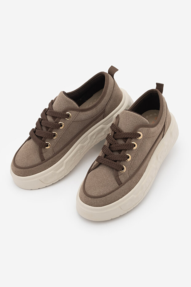 Women's Sneakers High Thick Patterned Ultra Lightweight Sole Lace-Up Athletic Shoes Tosge Brown Suede