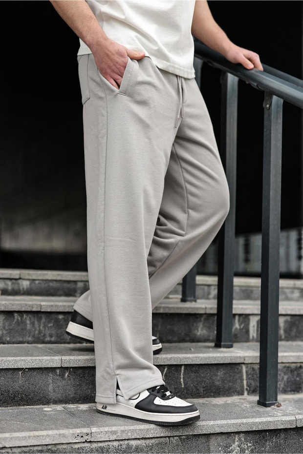 Painted Gray Relaxed Fit Men's Sweatpants with Slit Detail E6587