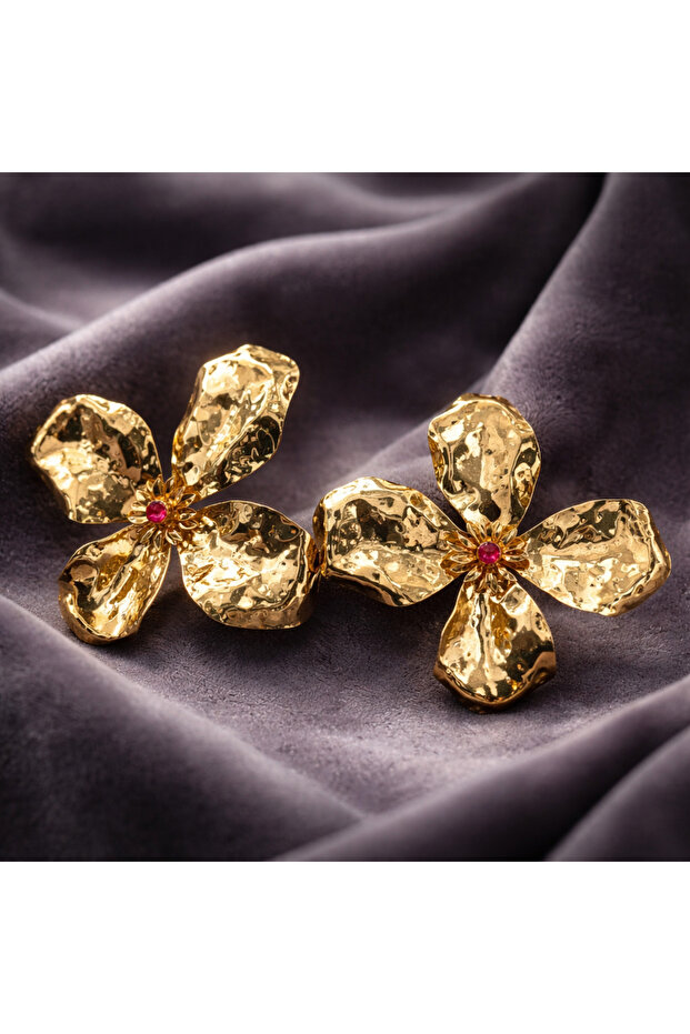 Flower Detailed Earrings Sibil Çetinkaya