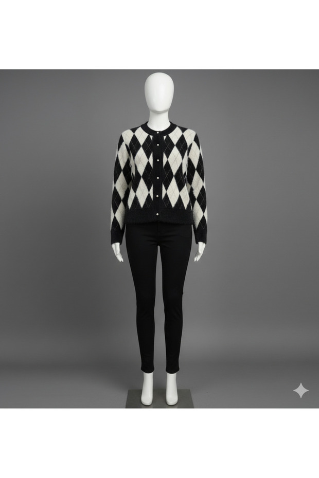 Pearl Buttoned B Diamond Pattern S Glittery Cardigan