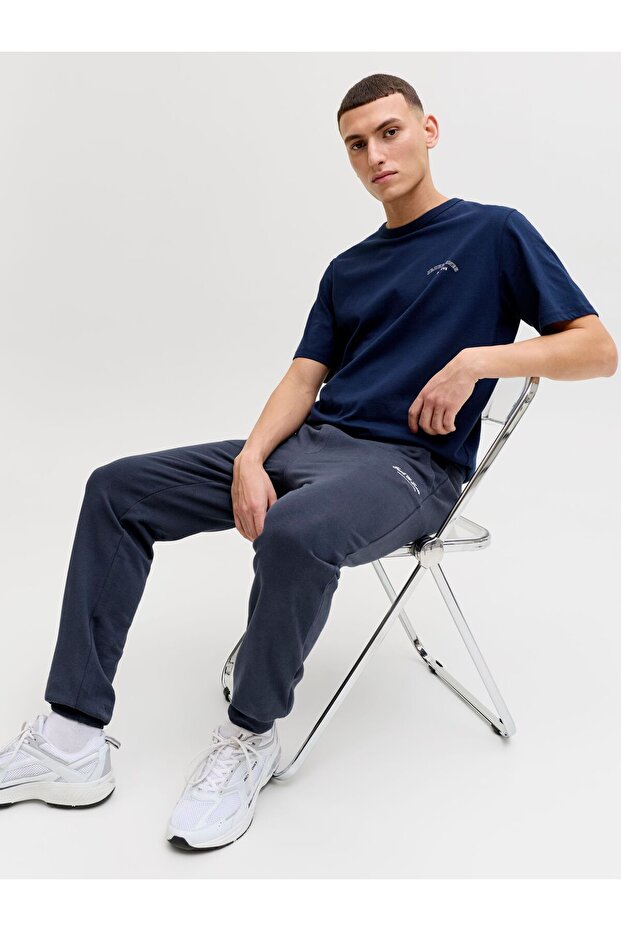 Jogginghose Regular Fit Jogginghose - 8