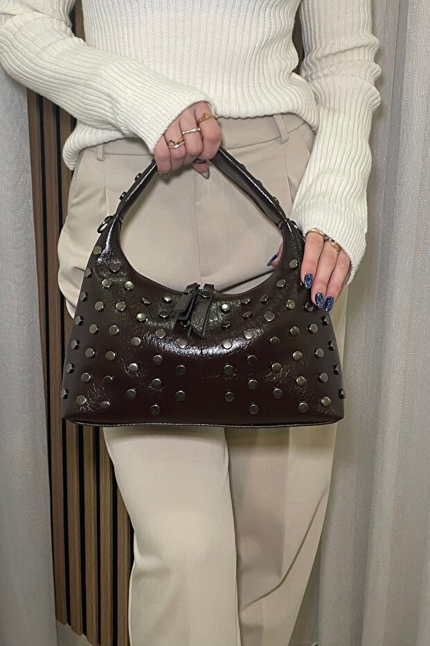 Women's Coffee Staple Detailed Hand and Shoulder Bag - Soft Leather - Daily Bag