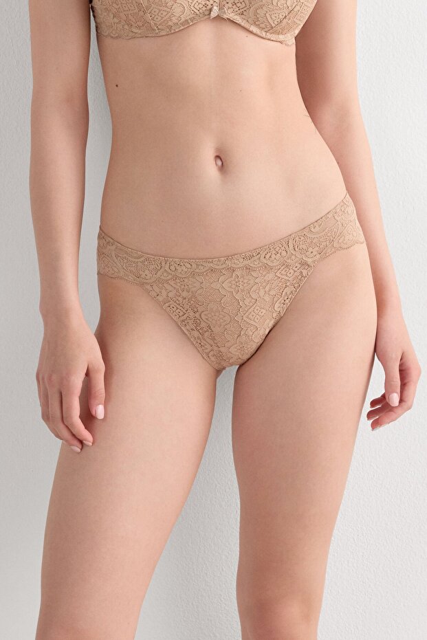 Low-Rise Lace Slips