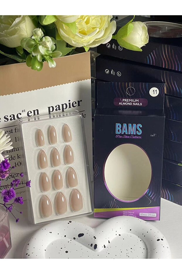 BAMS | PREMIUM ALMOND NAILS | BN11