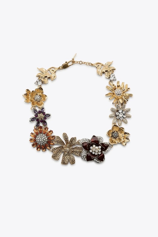 Flower Detailed Zra Necklace