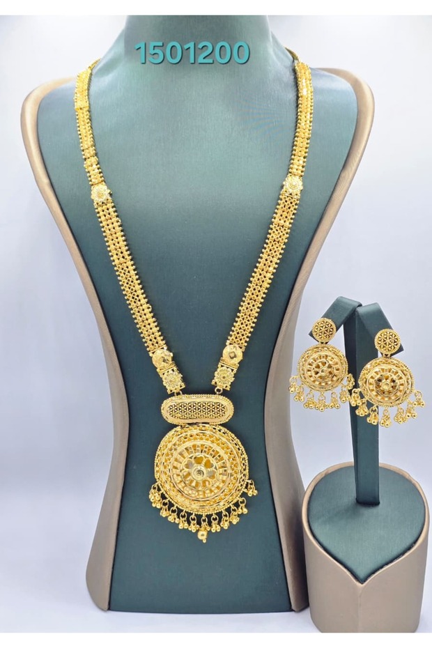 طقم إكسسوارات مجوهرات نسائية مذهل