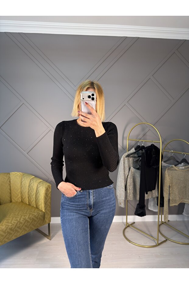 Taş Pullu Transparan Bluz - 1