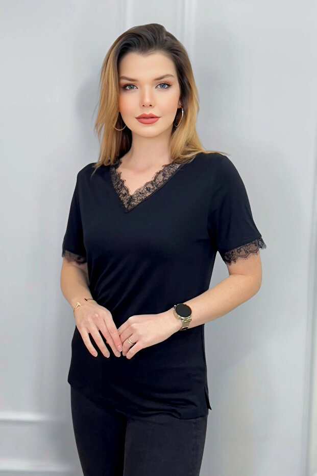 Blouse with Lace Collar and Sleeves