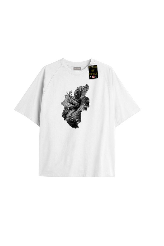 White Oversized T-Shirt Flower Special Design