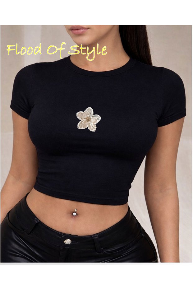 Black Babby Tee Beige Flower Special Design