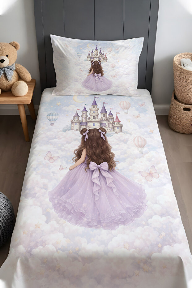 Fairy Tale Castle Patterned Bedspread and Pillowcase