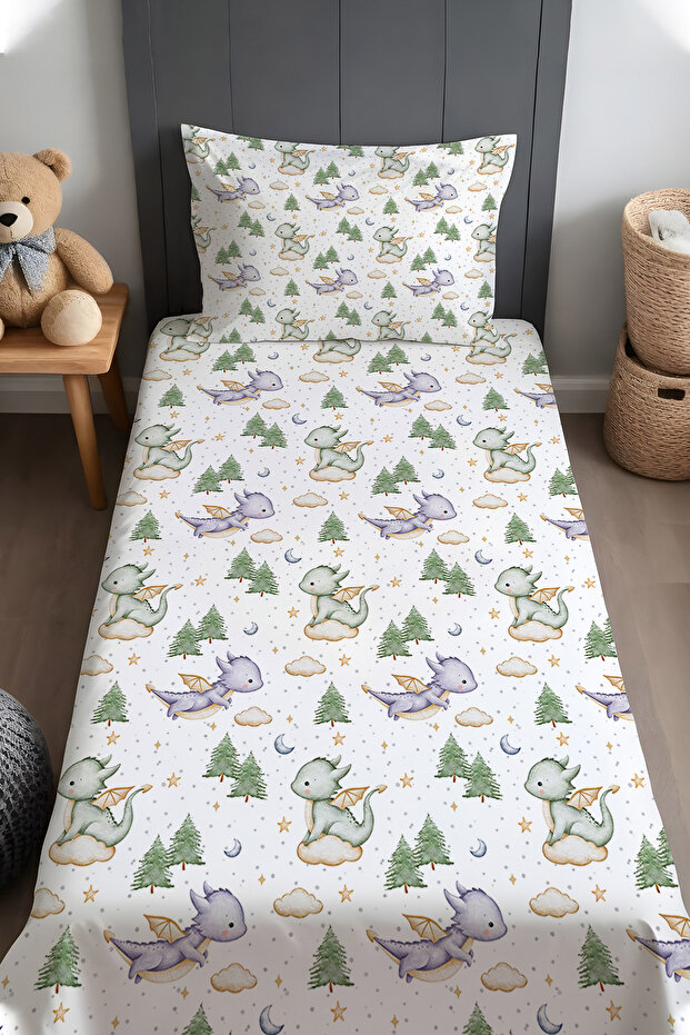 Tiny Dragons Patterned Bedspread and Pillowcase - 1