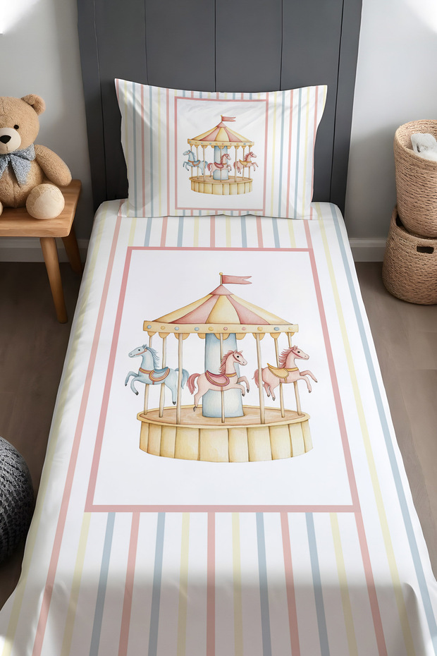 مخطط أتل كارينكا منقوش غطاء سرير وغطاء وسادة - 1