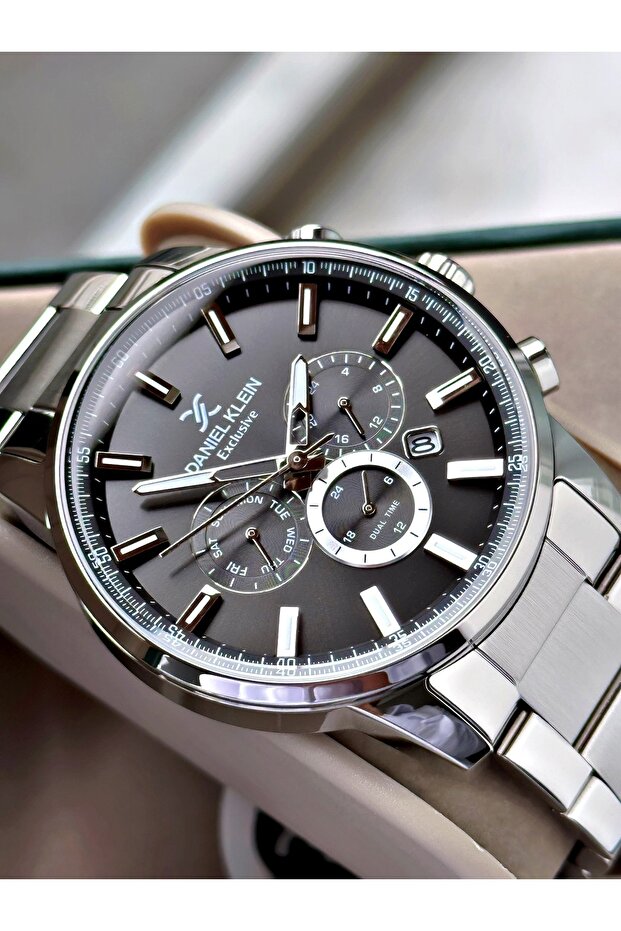 Functional Men's Wristwatch - 4