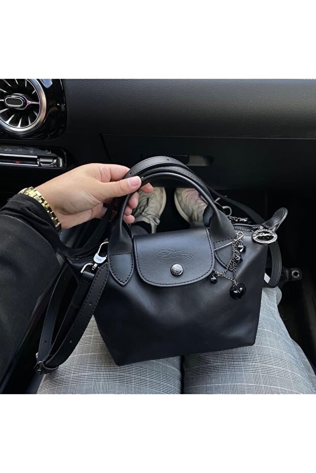 شنطة مميزة باللون الاسود - 2