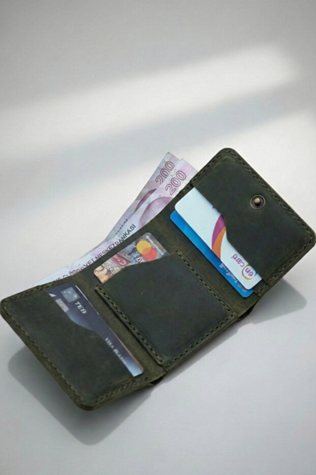 100% Real Leather Wallet Card Holder Handmade Genuine Premium Leather Italian Stitching with 6 Card Compartments Wallet