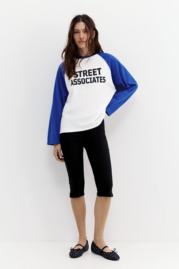 Reglan kollu grafik t-shirt - 6