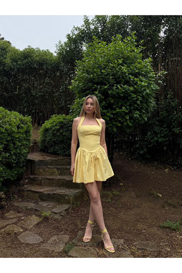 Rochie cu guler halter - 1