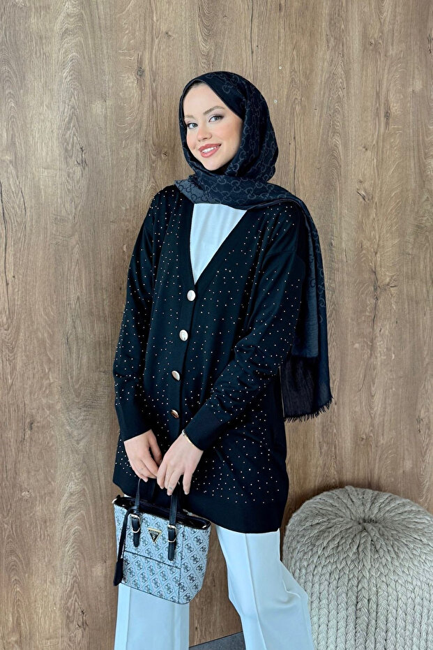 Nepal Stone Cardigan Black