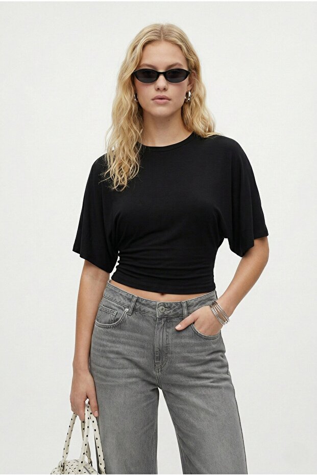 Women's Zoe Fitted Crew Neck Short Sleeve Black Knitted Blouse