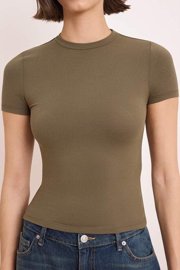 Haki Düz Fitted Bisiklet Yaka Standart Kol Kısa Poliamid Örme T-Shirt TWOSS26TS00151 - 4