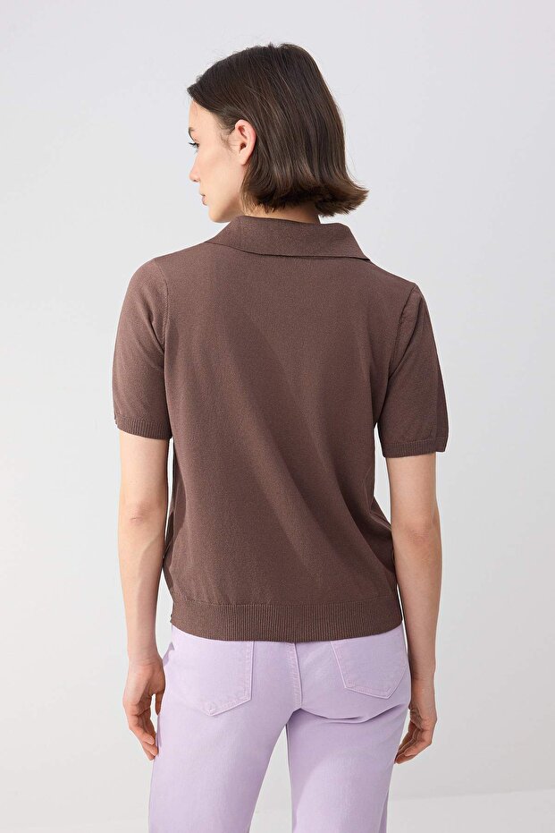 Wardrobe Essentials Kahverengi Premium Polo Yaka Triko Bluz TWOSS26BZ00113 - 7