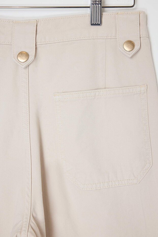 Ekru DÖKÜMLÜ Kemer Detaylı %100 Pamuk Yüksek Bel Kısa Wide Leg Jeans TWOSS26JE00208 - 8