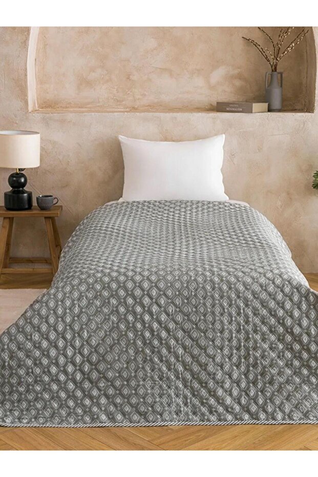 Mixed Printed Single Bedspread (S6)