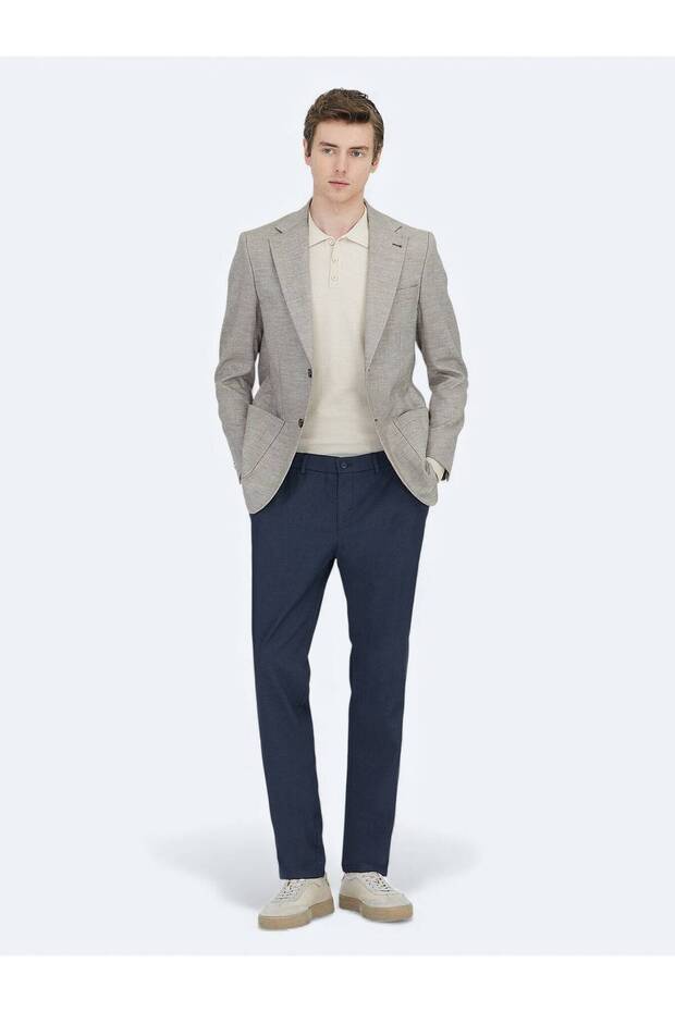 سترة من مزيج الصوف ذات تصميم عصري منقوشة باللون البني الداكن - 1