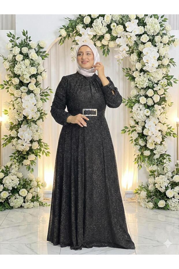 Seasonal Belted Flared Dress