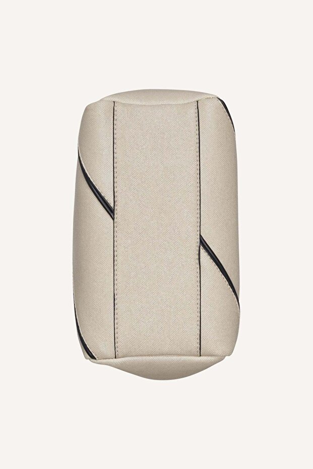 حقيبة ويلا الصغيرة - 4