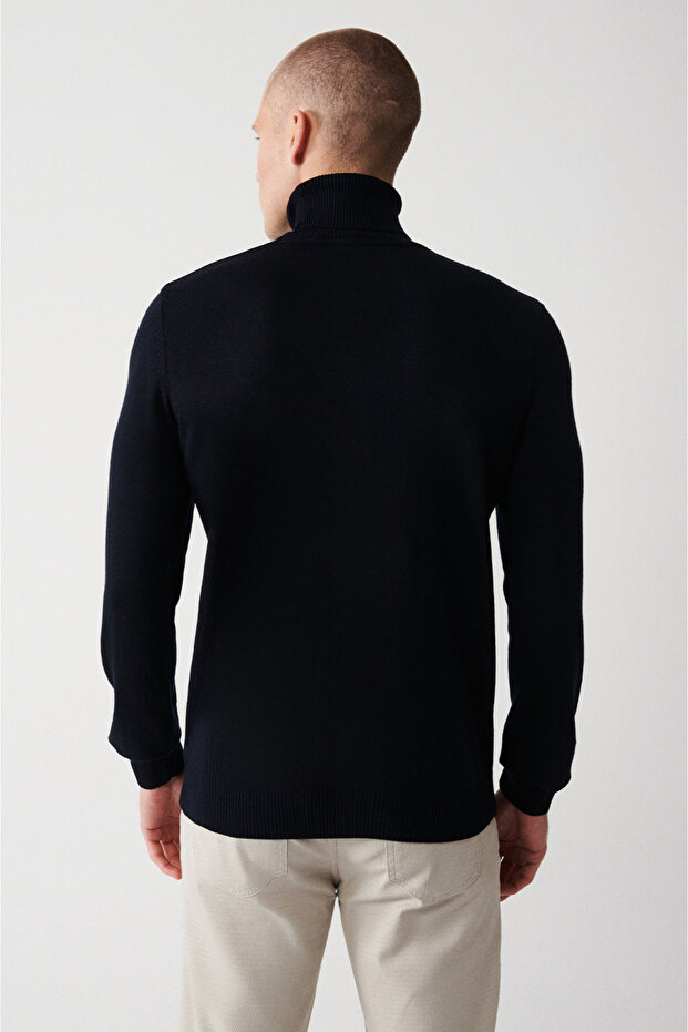 Marineblauer Basic-Pullover für Herren E005002 - 4